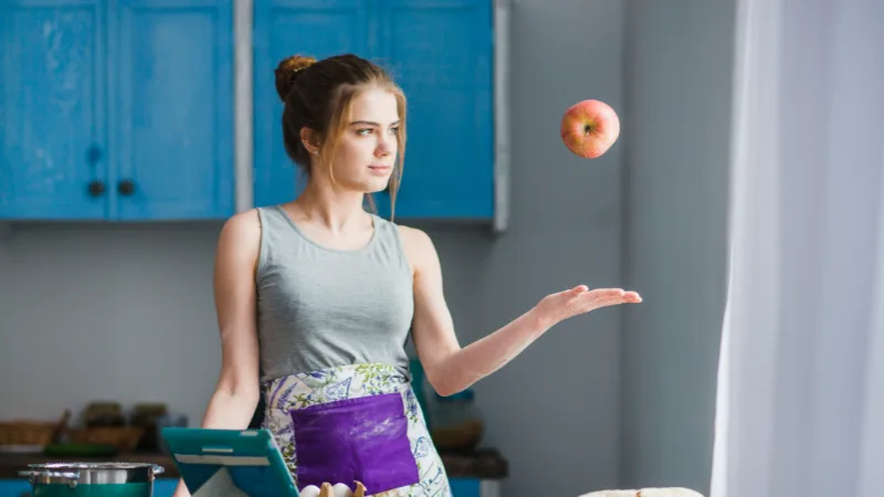 How to Nourish to Flourish: The Modern Nutrition & Health Manifesto